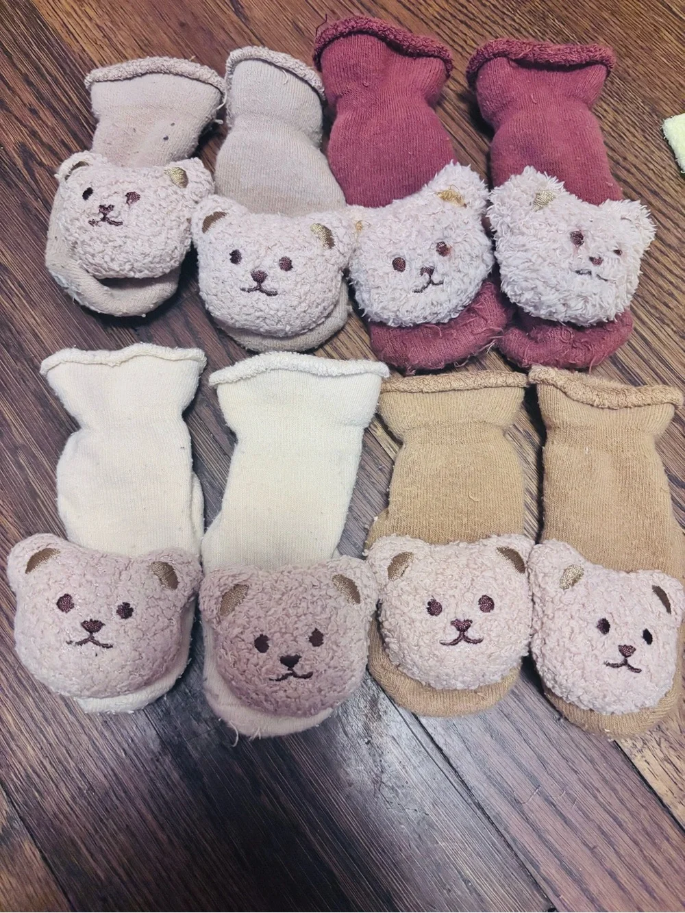 Set of 6 Teddy Bear Baby Socks in Neutral + Rose